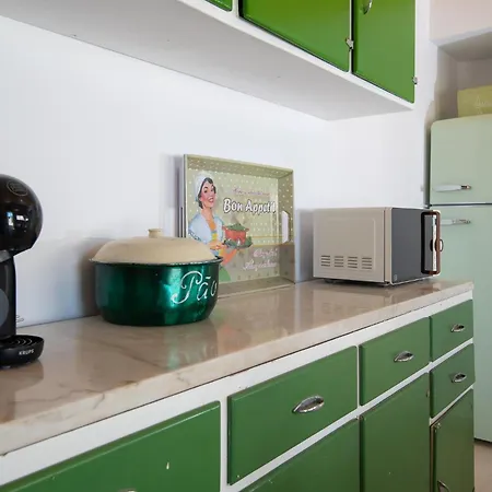 Ribeira D'ilhas Shelter *