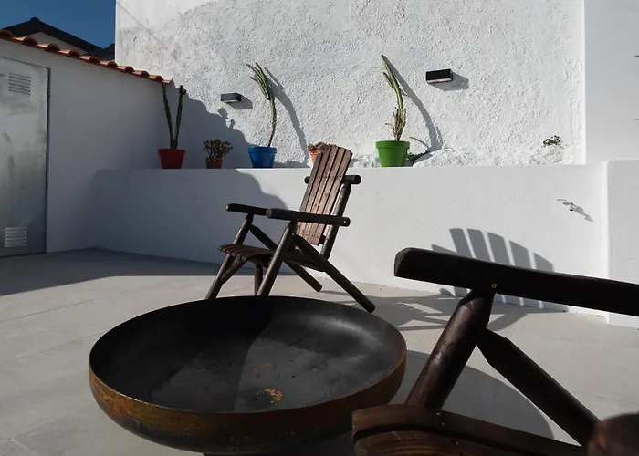 Dom wakacyjny Ribeira D'ilhas Shelter *